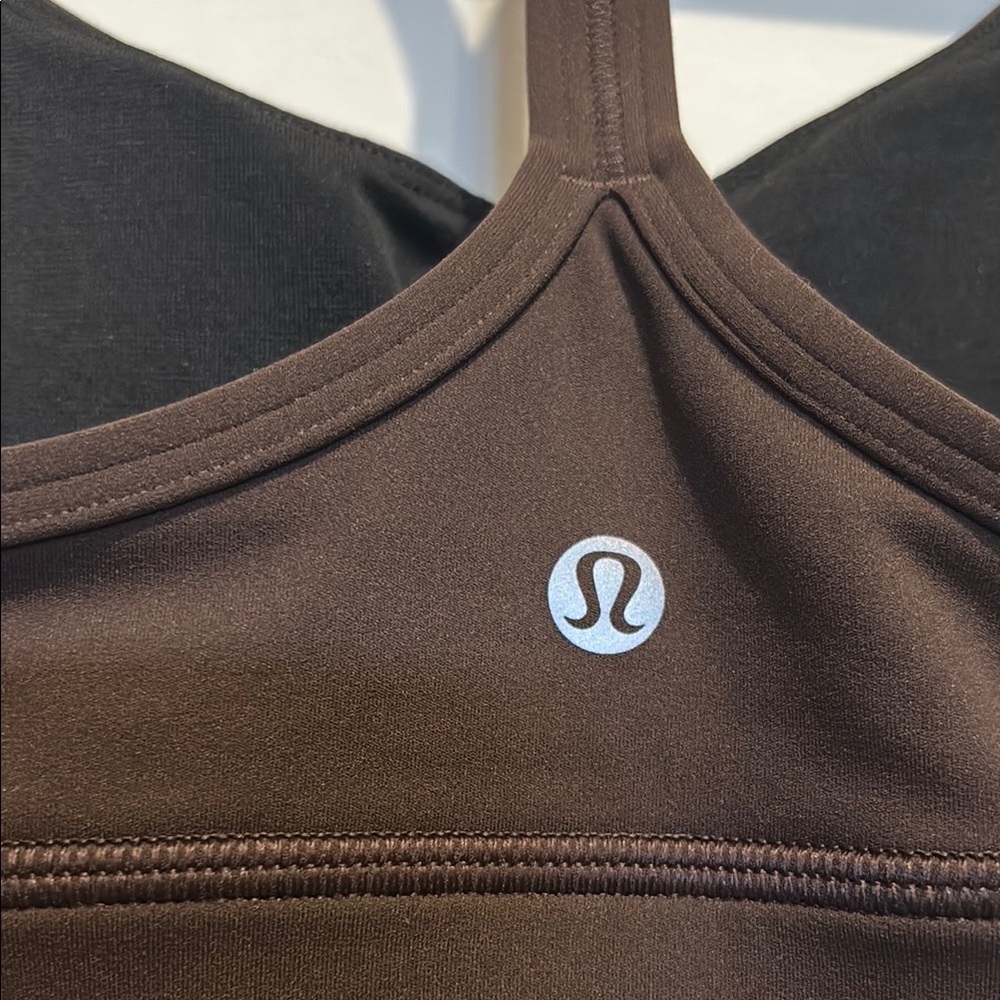 lululemon Flow Y Bra Nulu Light Support, A–C Cups espresso Size 6 - Picture 3 of 3